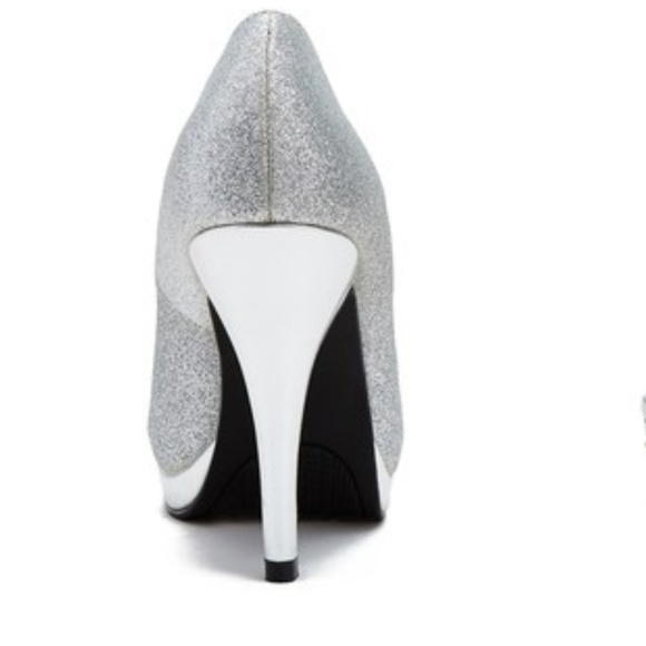 Silver Shoes - Picture 2 of 7